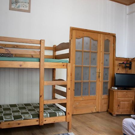 Civis Debrecen Hostel Екстер'єр фото