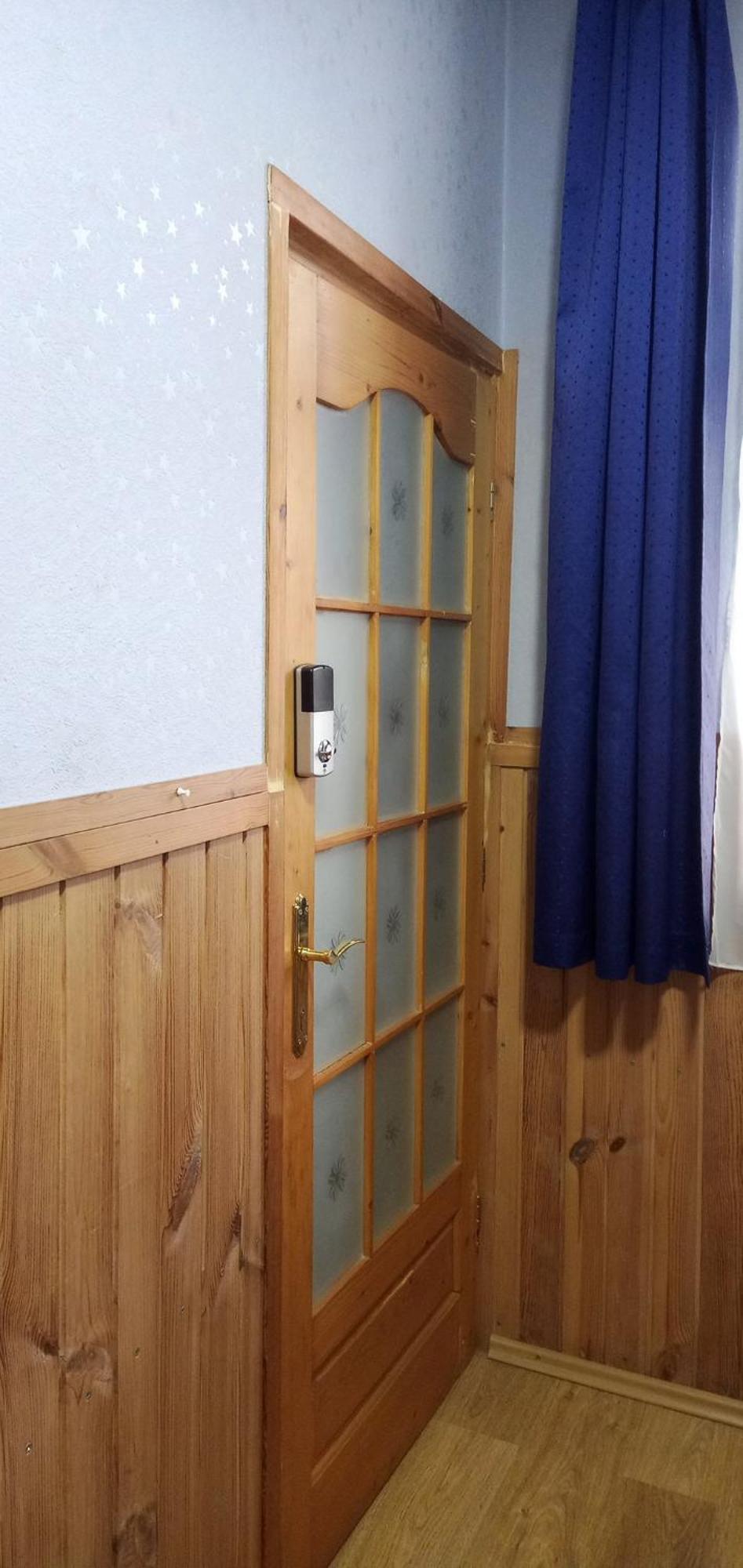 Civis Debrecen Hostel Екстер'єр фото